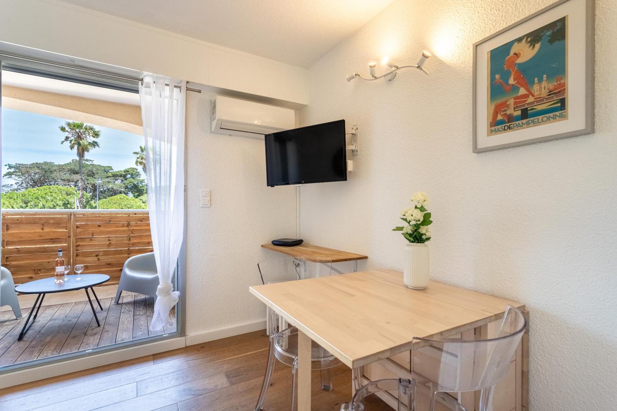 La Cigale Varoise - Hyeres La Plage Room photo